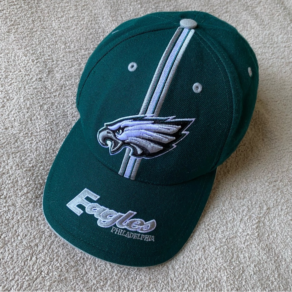 Philadelphia Eagles green vintage ball cap hat